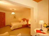 Alpengarni Hotel Pension Auwirt