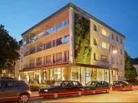 At the Park Hotel 4*