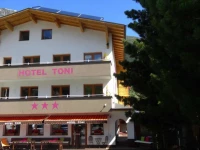Hotel Toni