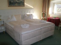 Biedermeier SchlГ¶ssl Lerchenhof