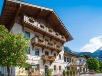 Hotel KrimmlerfГ¤lle