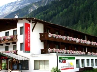 first mountain Hotel Г–tztal