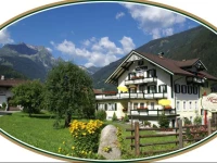 Ferienwohnungen KrГ¶ll - Appartements Viktoria und Landhaus Maria