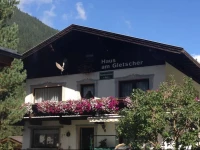 Haus am Gletscher
