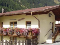 Holiday Home Gasteig 01