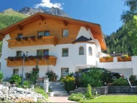 Apartment Unten Pettneu