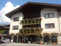 Ferienwohnung Blumen Penz