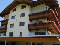 Apparthotel Stoanerhof