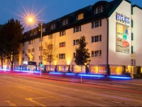 Park Inn by Radisson Uno City Vienna