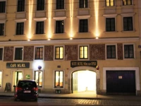 Suite Hotel 900 m zur Oper