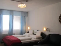 Hotel Pension Adam Apartment