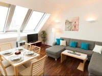 CheckVienna - Maria-Theresien-StraГџe