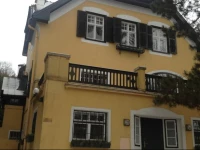 Exquisites Gartenapartment in eleganter Jugendstilvilla