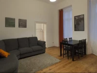 Heart of Vienna Home