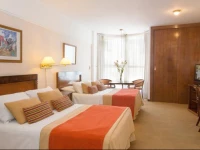 Hotel Reconquista Plaza