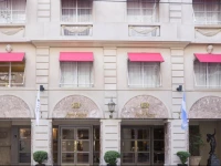 Unique Luxury Park Plaza Hotel