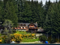 Dos Bahias Lake Resort