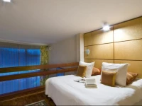 B-Aparthotels Montgomery