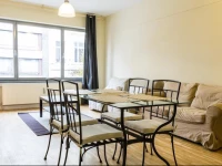 Defacqz Halldis Apartment