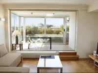 Moliere Halldis Apartment