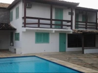 Casa na quadra da praia