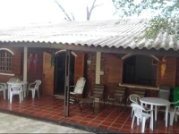 Pousada Laura / Ziza