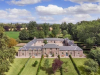 Meikleour Arms Hotel and Restaurant