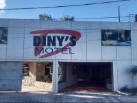 Dinys Motel (Adults Only)