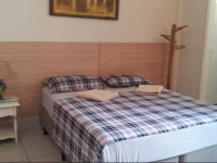 Alex Rio Flats Studio Standard