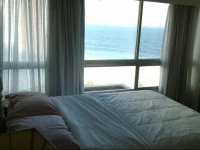 Front Luxurious duplex to the Sea