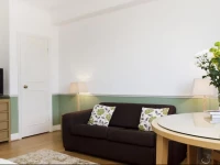 Sloane Avenue Apartment