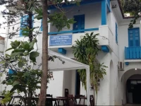 Orient Express Santa Teresa Hostel