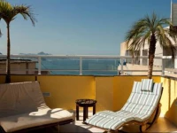 Spacious Penthouse Triplex Aproador