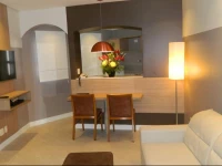 Cosmopolitan Praia Flat