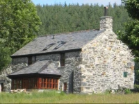 Holiday home Bron-Nant