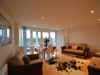 Chiswick 560 Serviced Apartment