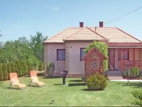 Holiday home Balatonfenyves 40