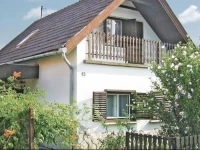 Holiday home VГ¶rГ¶smarty utca-Balatonfenyves