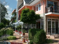 Barbara VendГ©ghГЎz