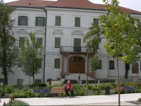 Horvath House Apartment