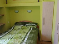 JГіkai VendГ©ghГЎz