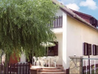 Holiday home MГЎria u-BalatonmariafГјrdГ¶