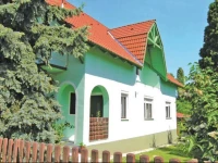 Holiday home Majus 1. utca-Balatonlelle