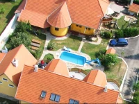 Holiday home BalatonkeresztГєr 1