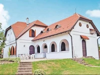 Holiday home SzabadsГЎg Utca-BalatonГ¶szod