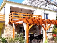 FГјlГ¶p Villa ApartmanhГЎz