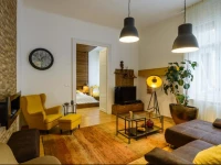 Amber Pearl Apartment