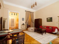 Bebop Weiner Apartments