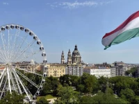 Budapest Places - Lizzy Studio