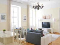 Central Caesar Apartment